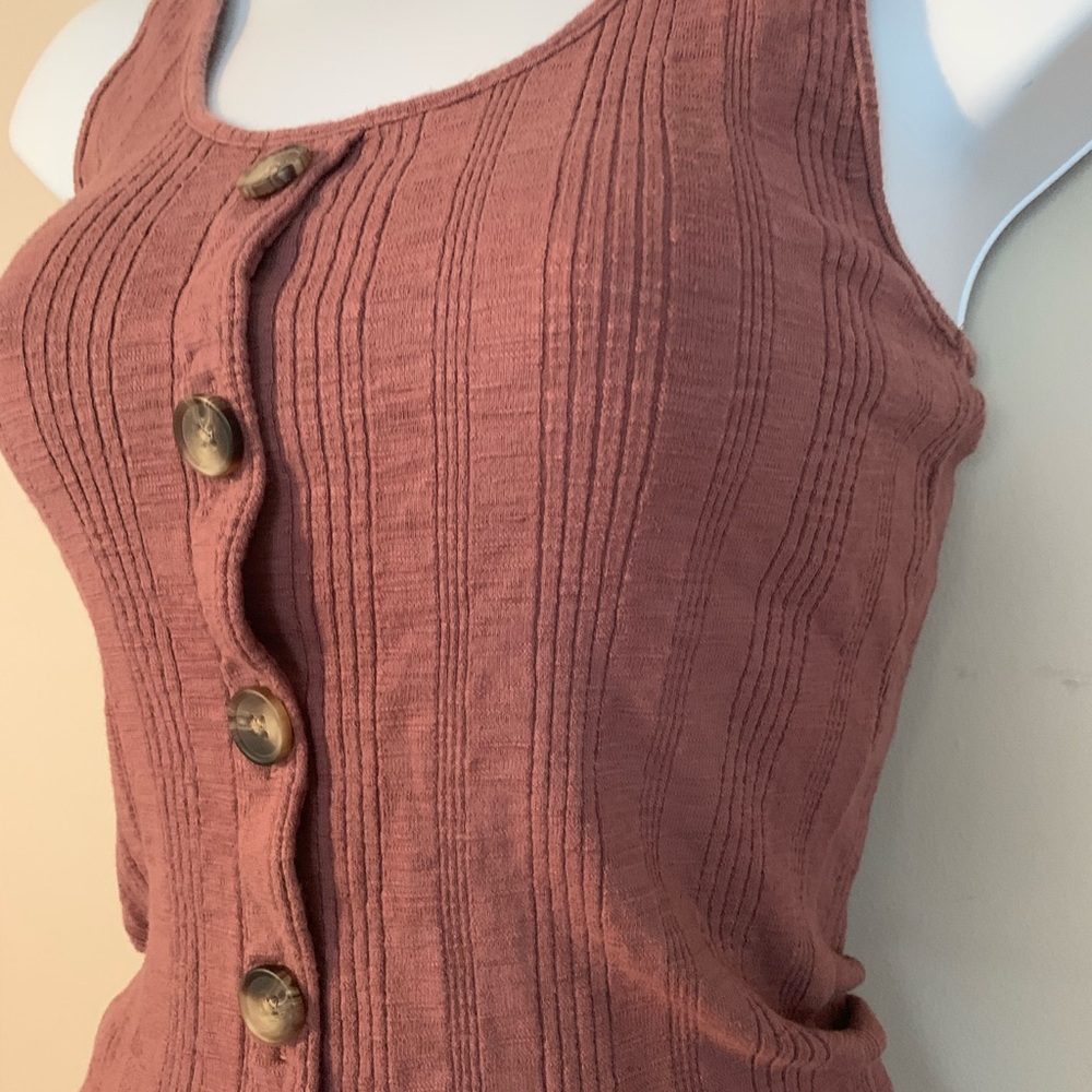 American Eagle tank top in mauve - Picture 3 of 6